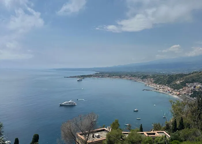 Naxos Horizon Fronte Mare